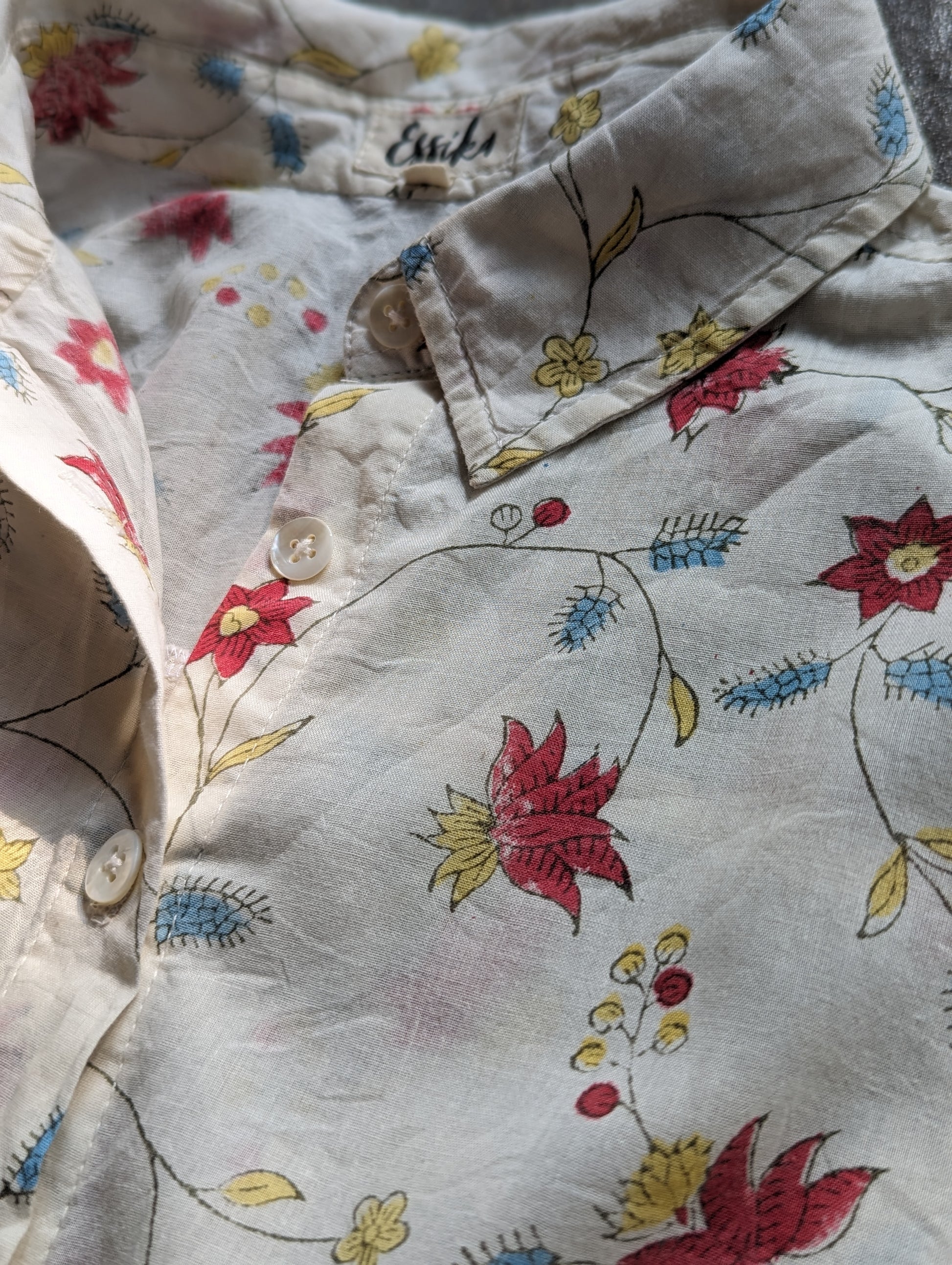 Women's Cotton Regular Shirt - Poppy Red - Closeup Image