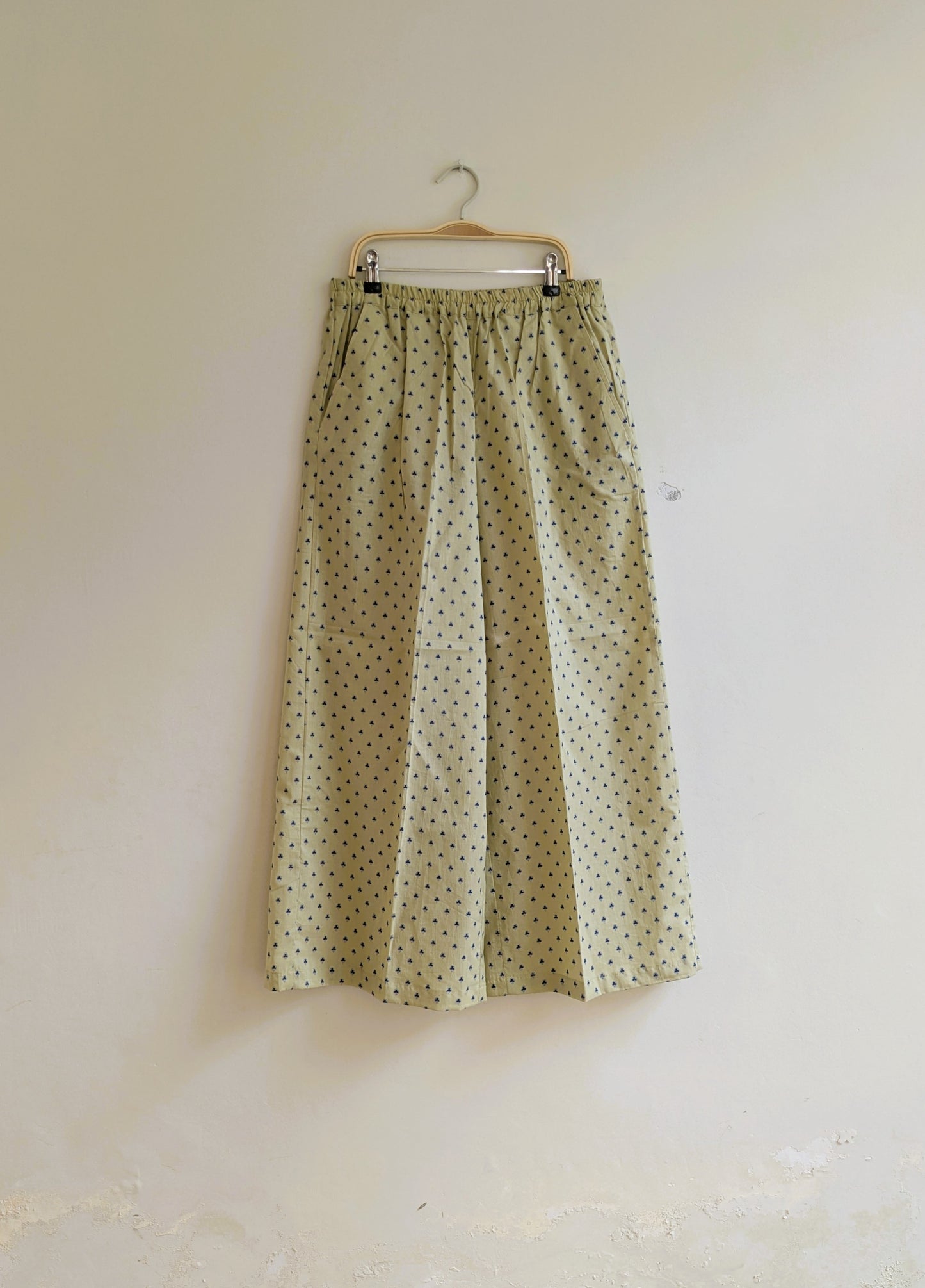 Women's cotton block printed wide legged pants image