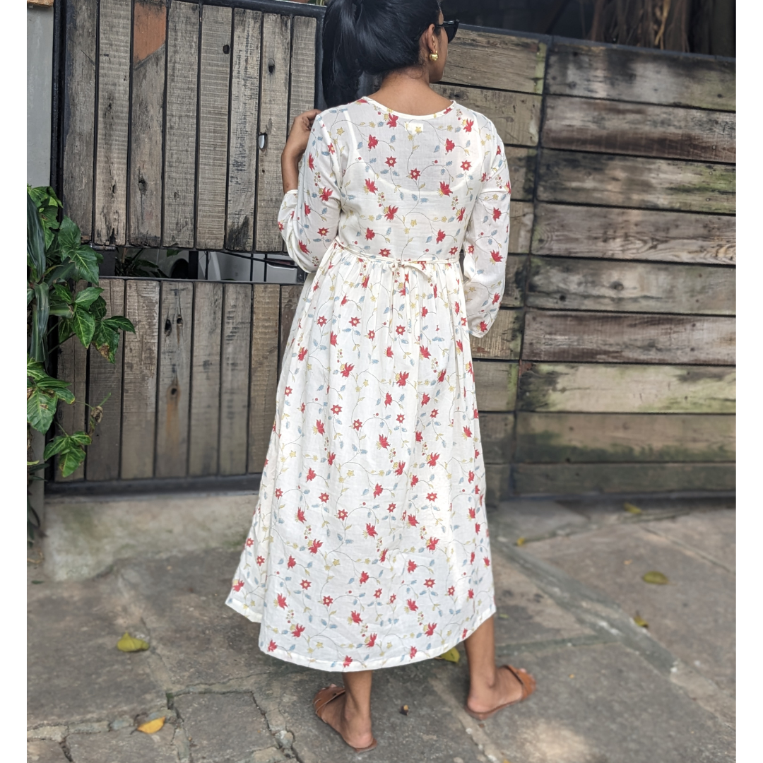 Long gathered dress - Poppy Red - Back Image