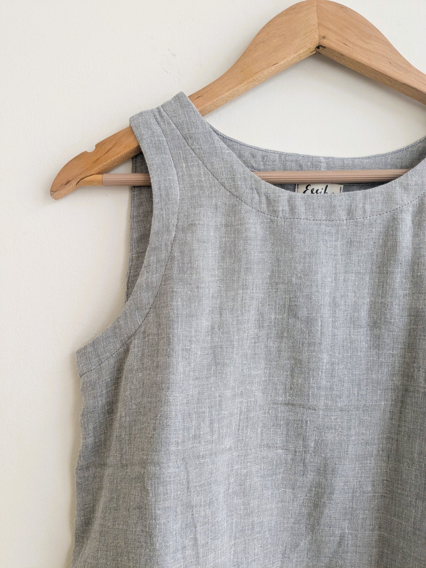 Women's sleeveless cotton top in grey - close up image