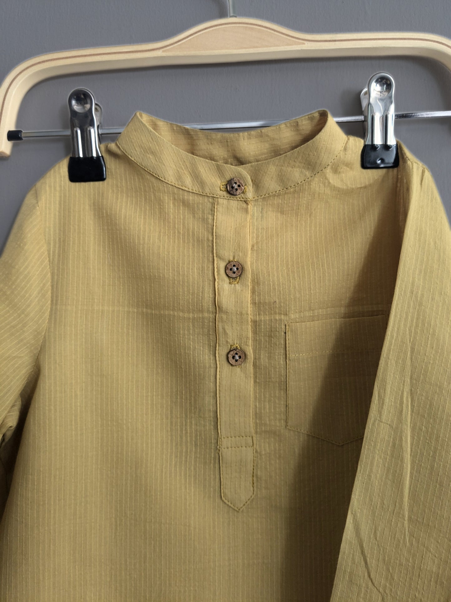 Boys cotton full sleeves shirt in yellow - Closeup Image