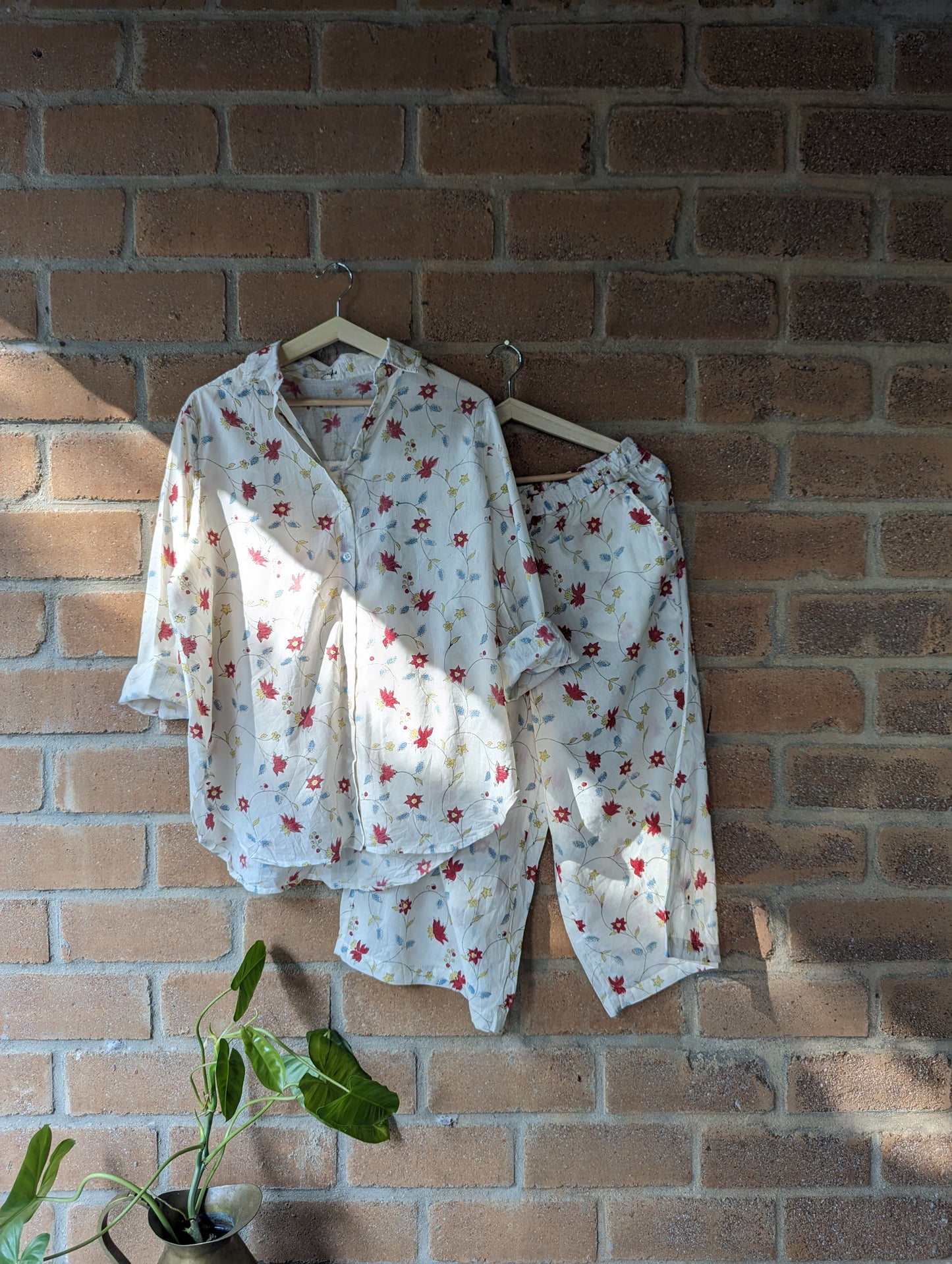 Women's Cotton Regular Shirt and Pant set - Poppy Red