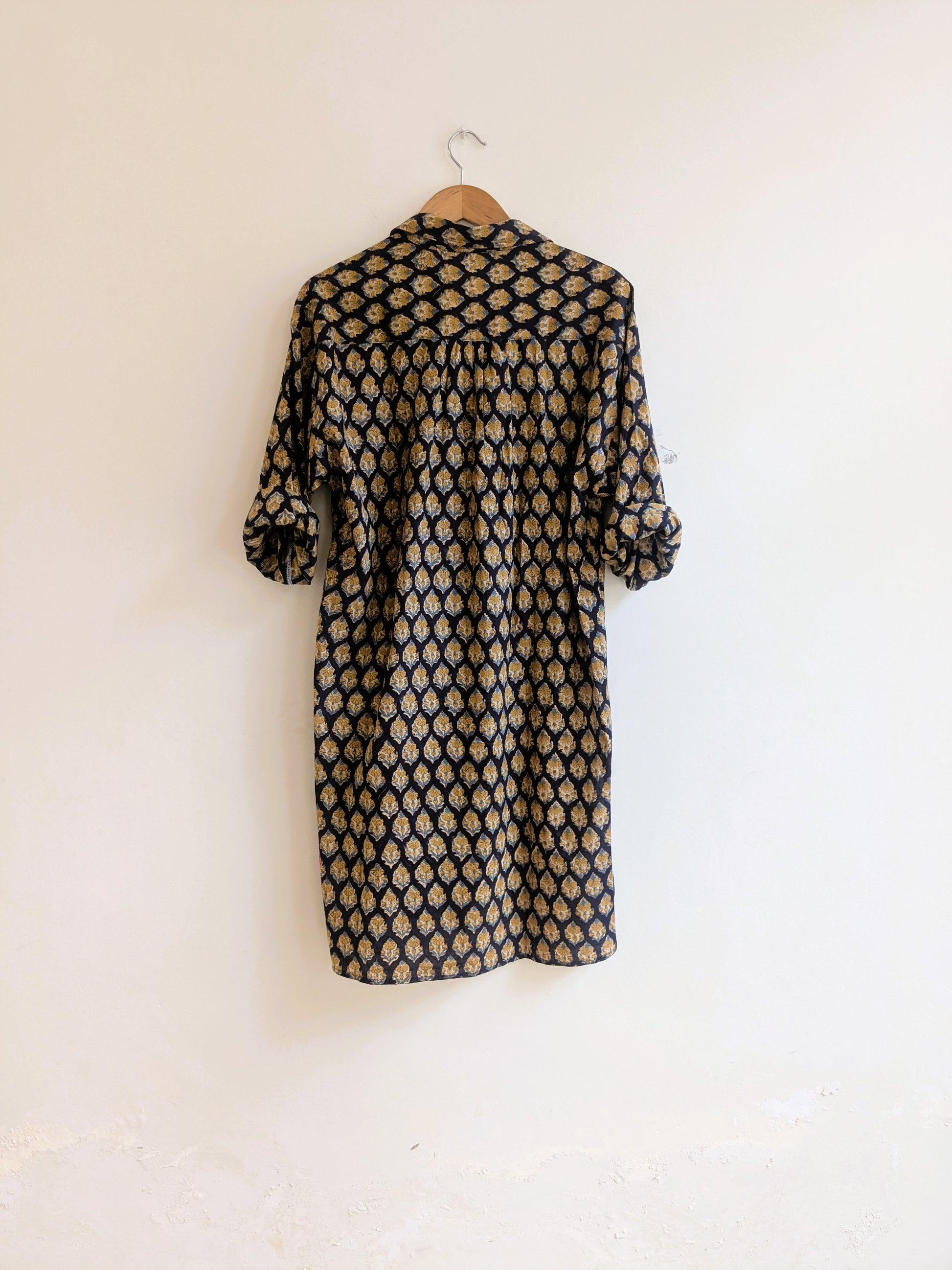Women's cotton block printed, full sleeves kurta  in navy blue  - Back image
