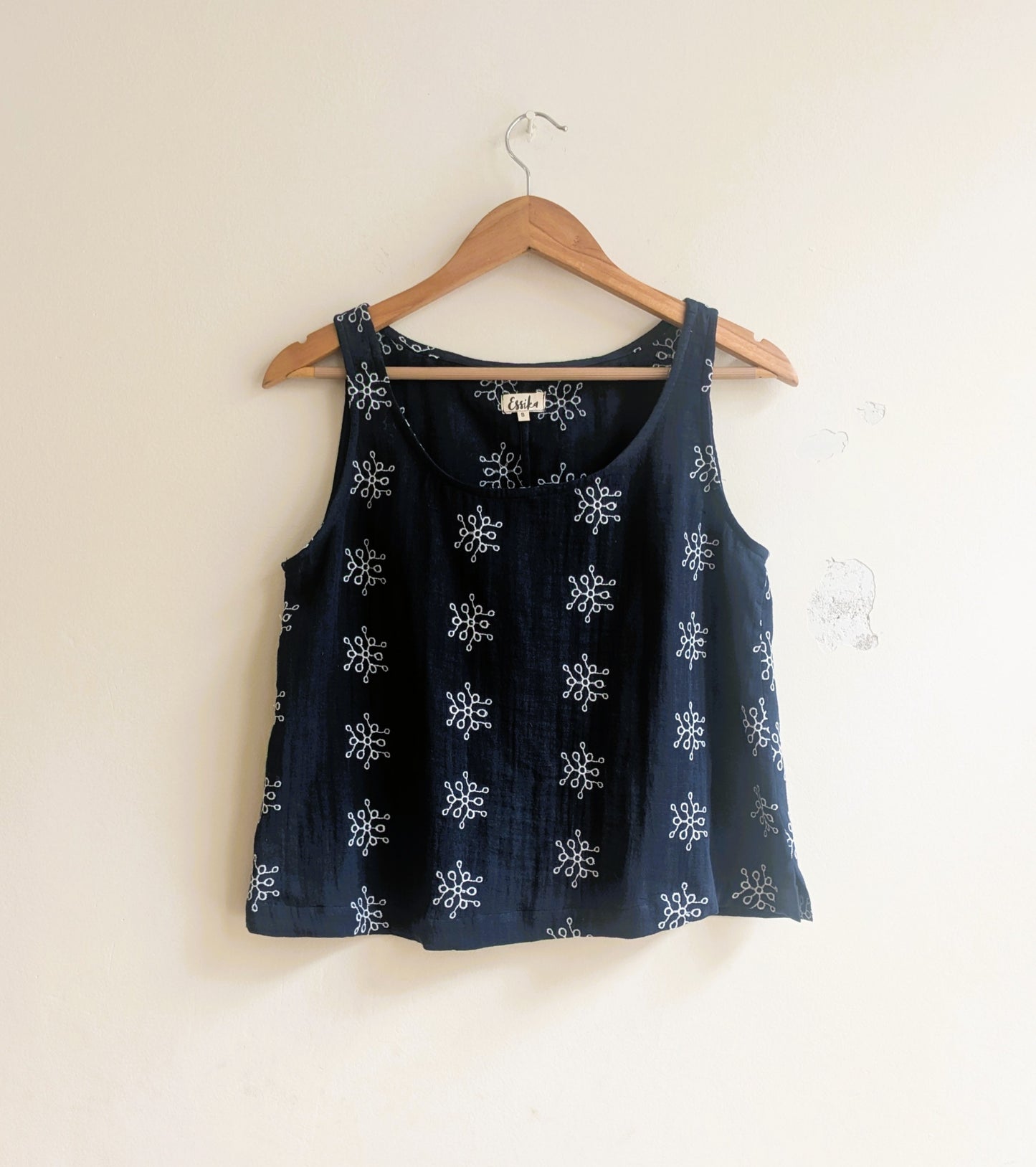 Women's tank top in navy blue - front image