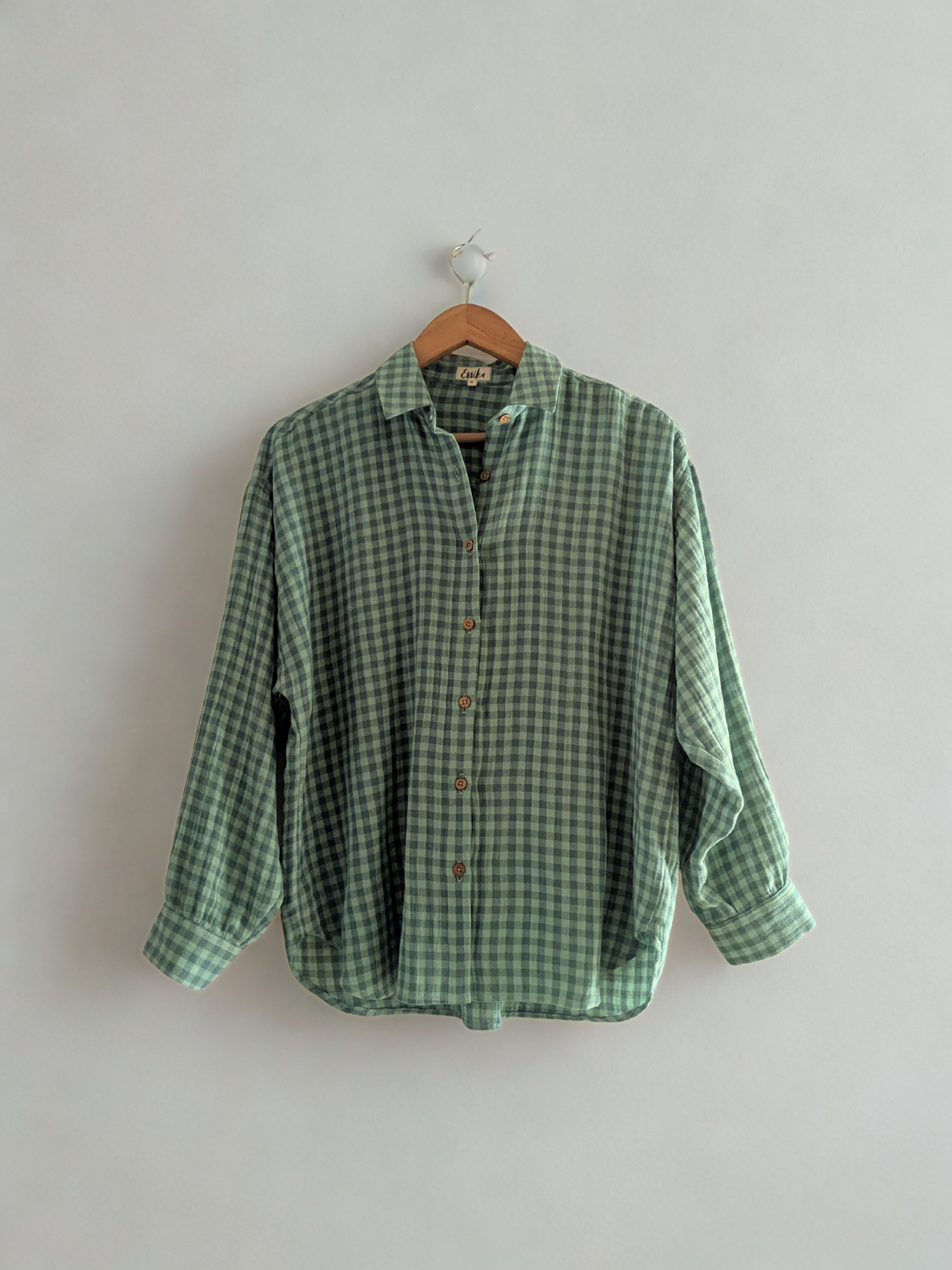 Women's oversized shirt  in cotton gauze, full sleeves in green checks - front image