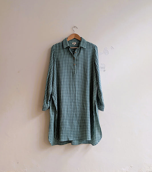 Chemise surdimensionnée pour femmes | Impression en bloc | Bleu foncé 