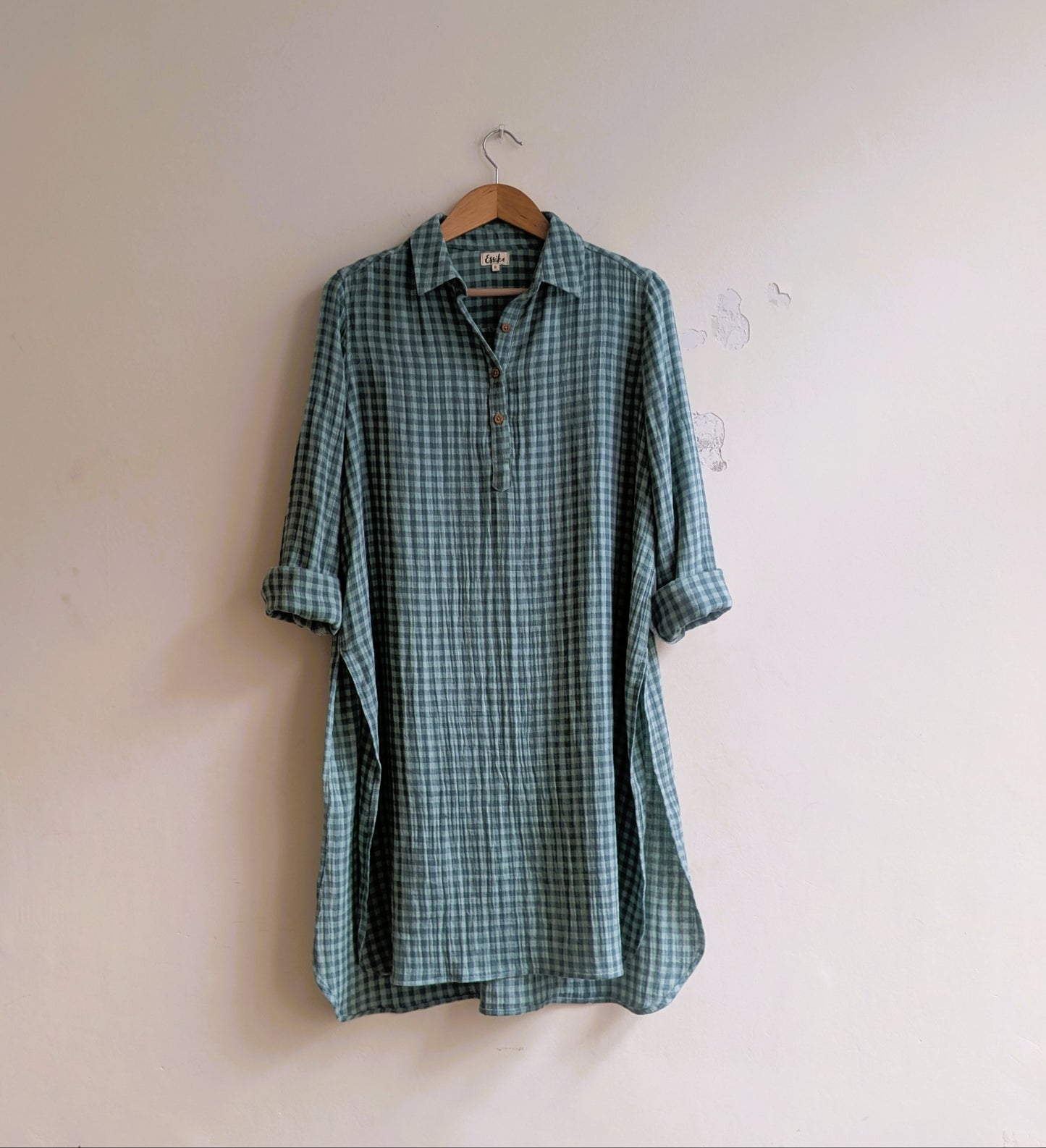 Chemise surdimensionnée pour femmes | Impression en bloc | Bleu foncé 