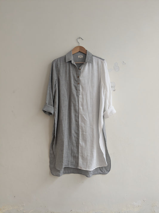 Chemise surdimensionnée pour femmes | Impression en bloc | Bleu foncé 