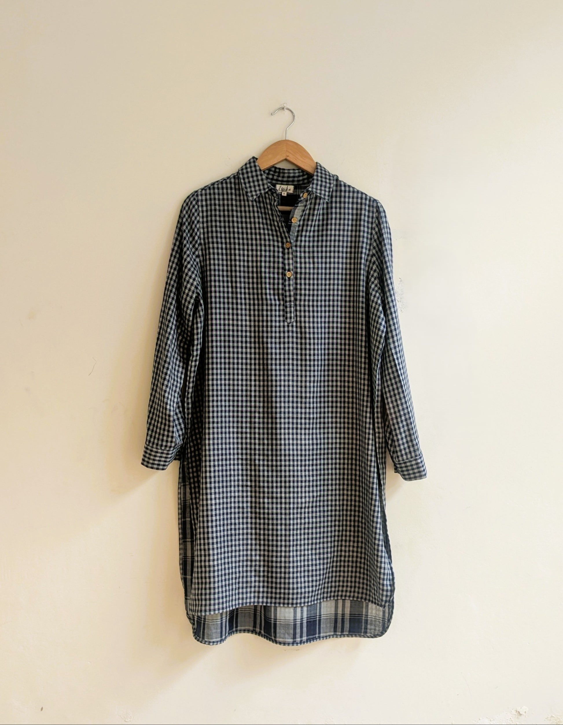 Women's cotton  regular kurta with collar and cuff in navy checks - full front image