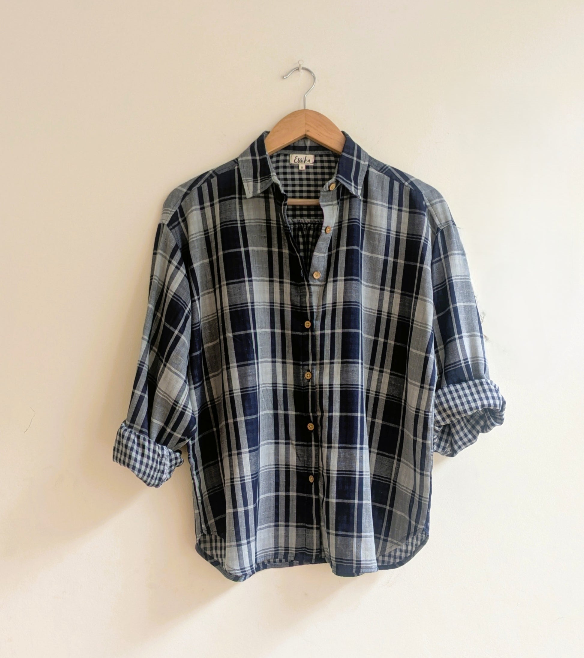 Women's oversized shirt in cotton with full sleeves - front image