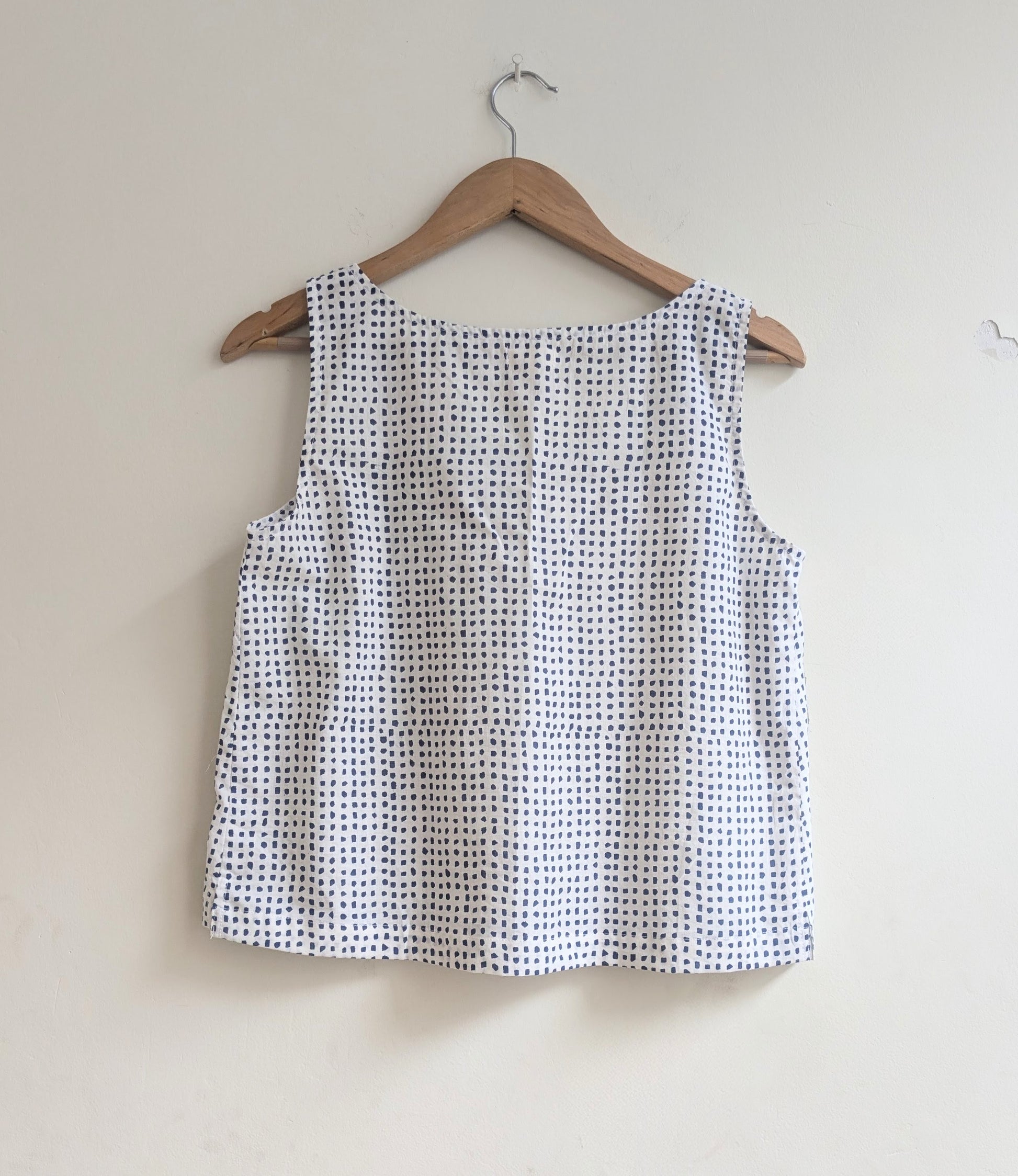 Women's tank top in block print cotton in blue and white - back image