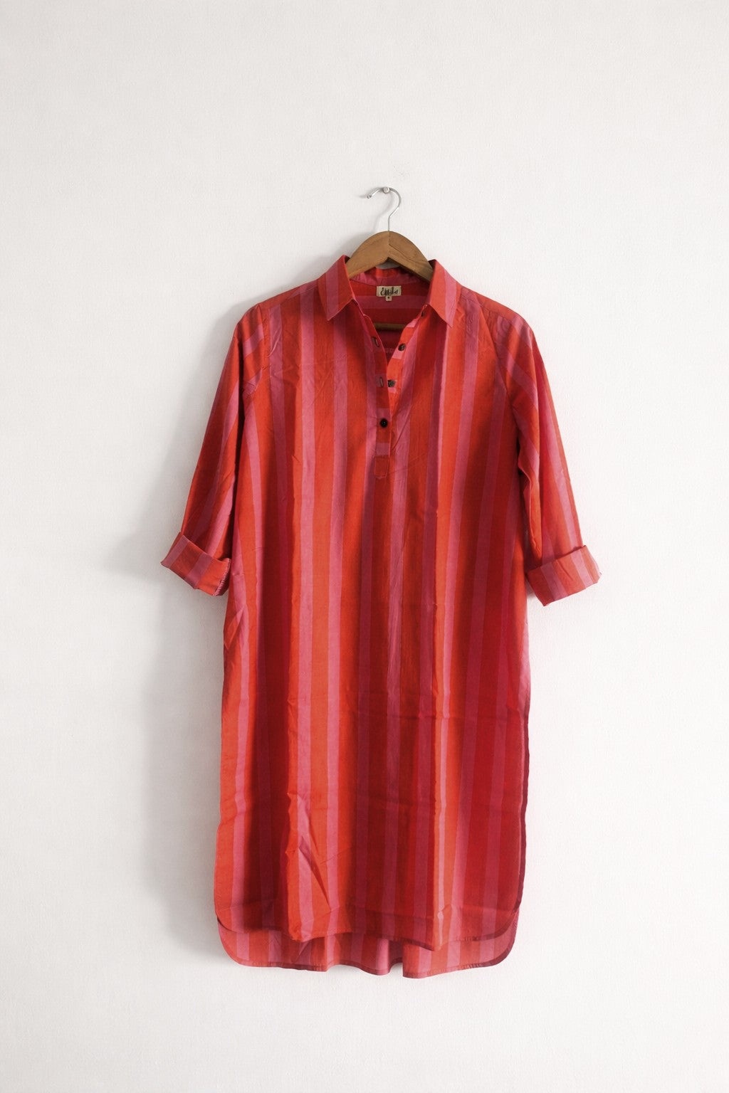 Women's cotton regular kurta with long sleeves, collar neck  in red and pink stripes  - front image