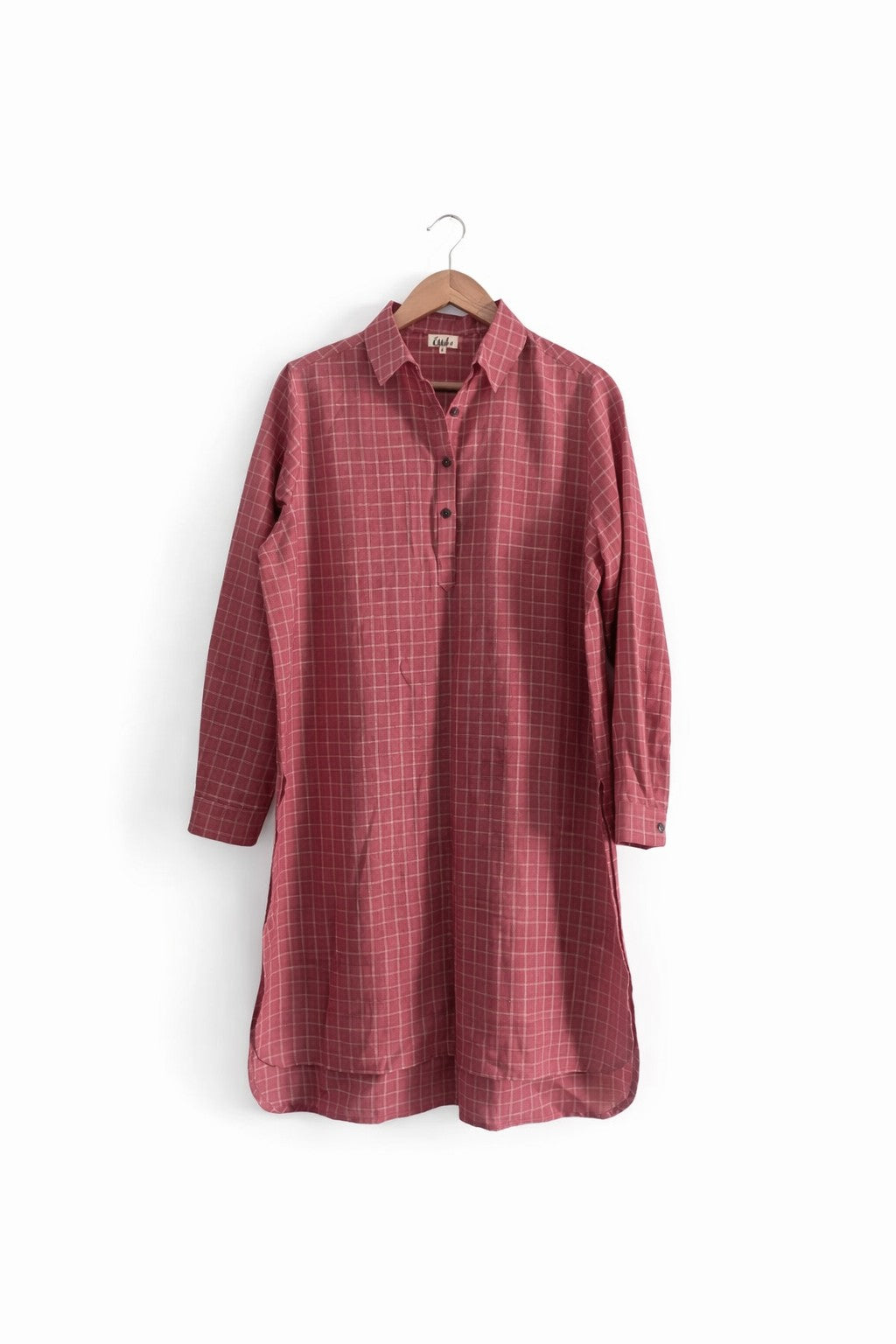Women's handloom cotton long kurta with collar and cuff in red checks - back image