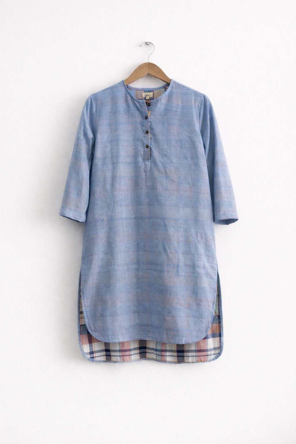 Women's Regular Kurta in cotton with 3/4 sleeves in blue - front full image