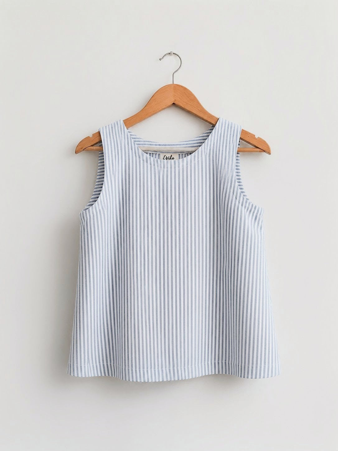 Women's sleeveless top made with cotton linen in light blue - front image