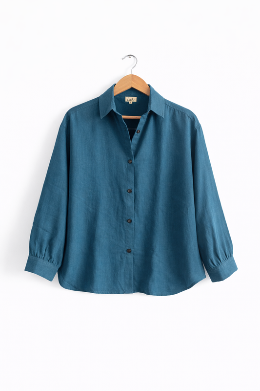A women’s oversized full sleeve cotton gauze shirt in teal - Front full image