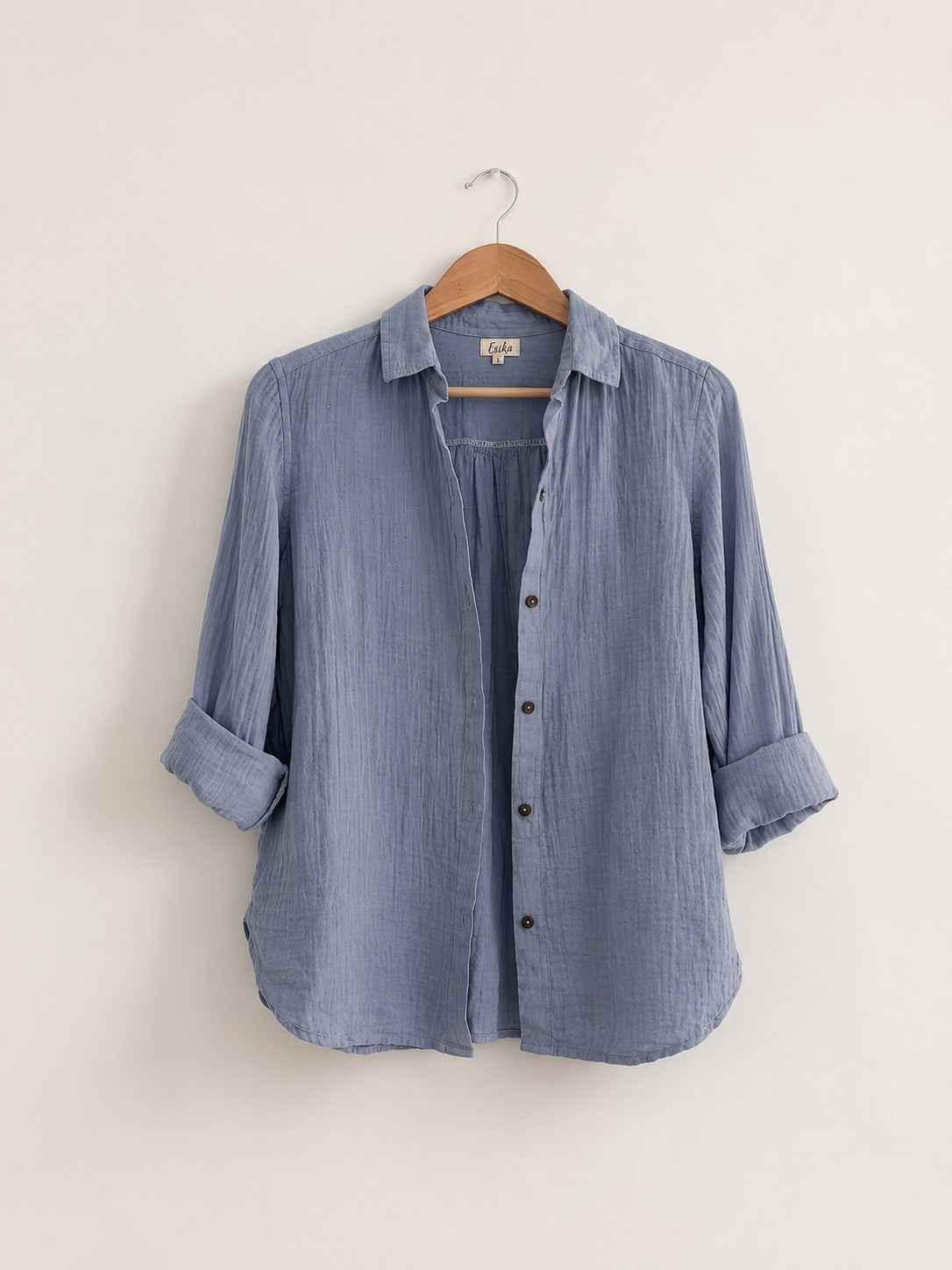 Women's regular fit shirt in cotton gauze with full sleeves and cuffs in dust blue  - front image