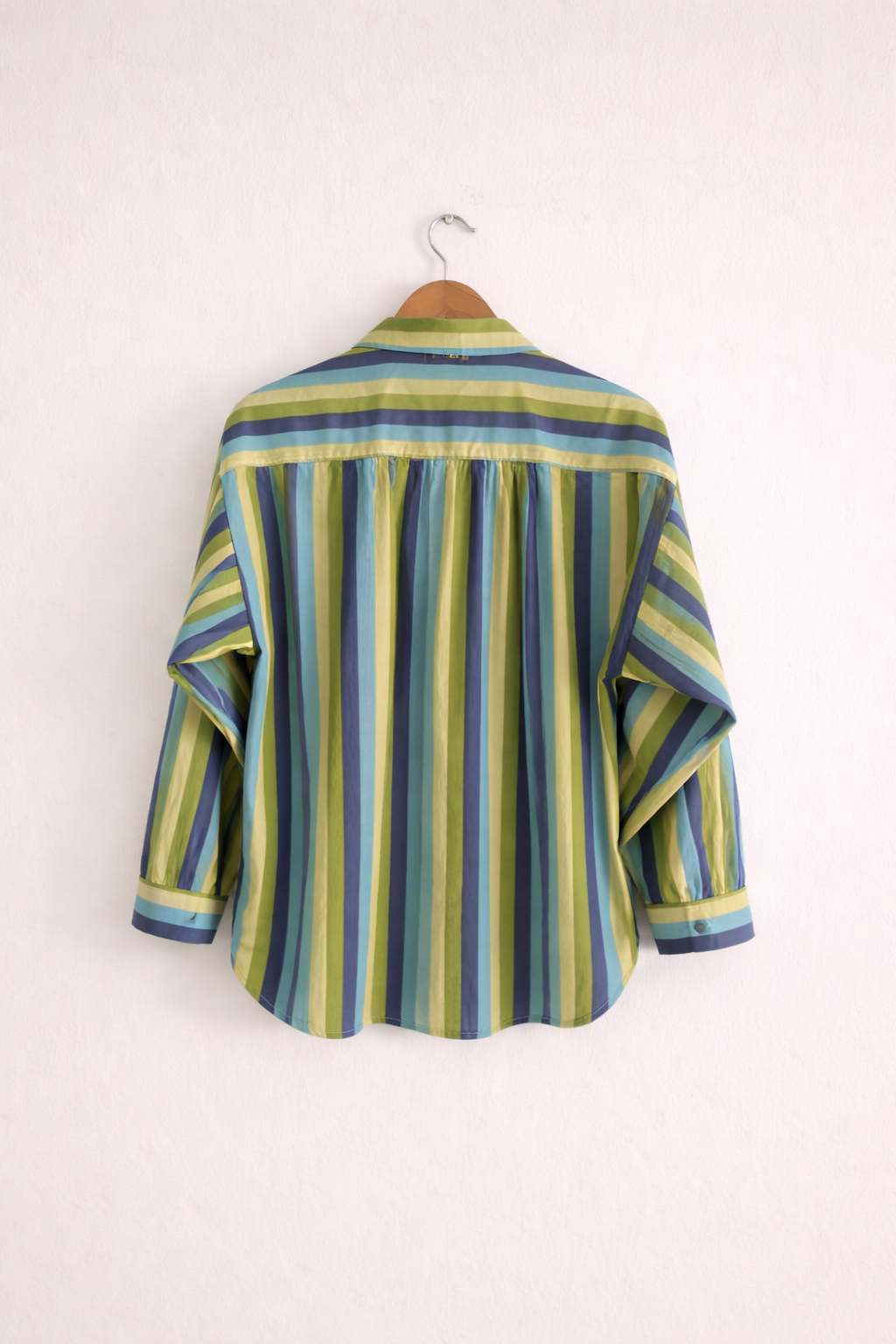Women's cotton oversized shirt in blue ang green stripes, with full sleeves - back image