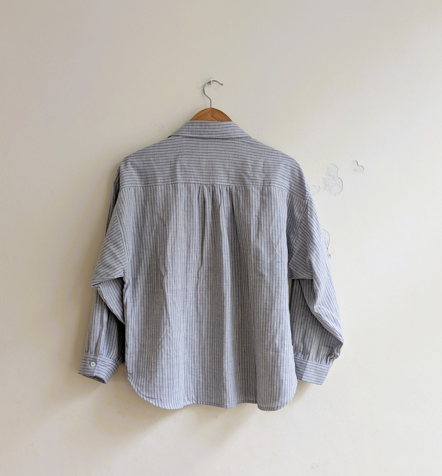 Chemise surdimensionnée pour femmes | Impression en bloc | Bleu foncé 
