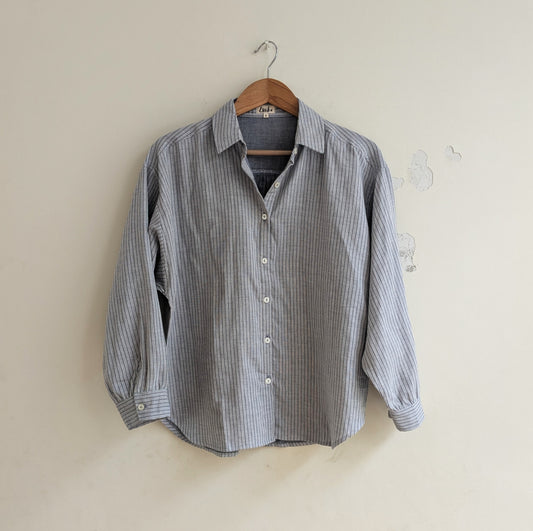 Chemise surdimensionnée pour femmes | Impression en bloc | Bleu foncé 