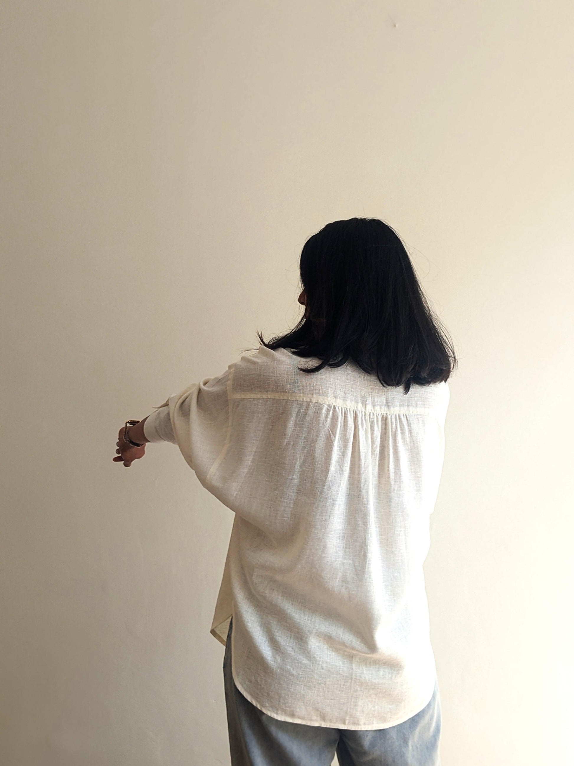 Women's oversize full sleeves shirt in White Linen - Back Image 